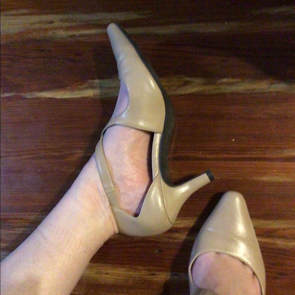 Life Stride Soft System Kalika pumps nude beige